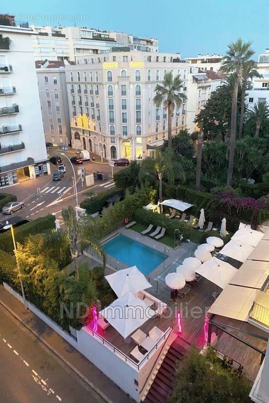 Appartement à CANNES