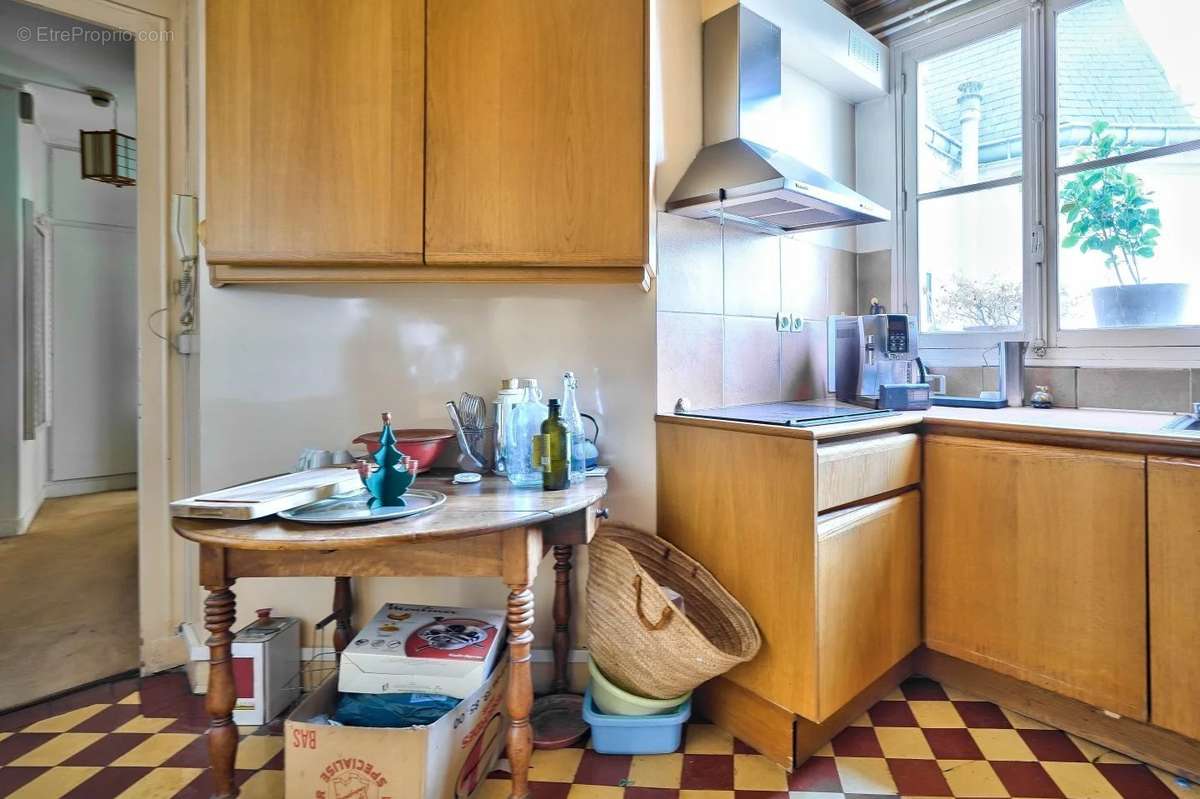 Appartement à PARIS-6E