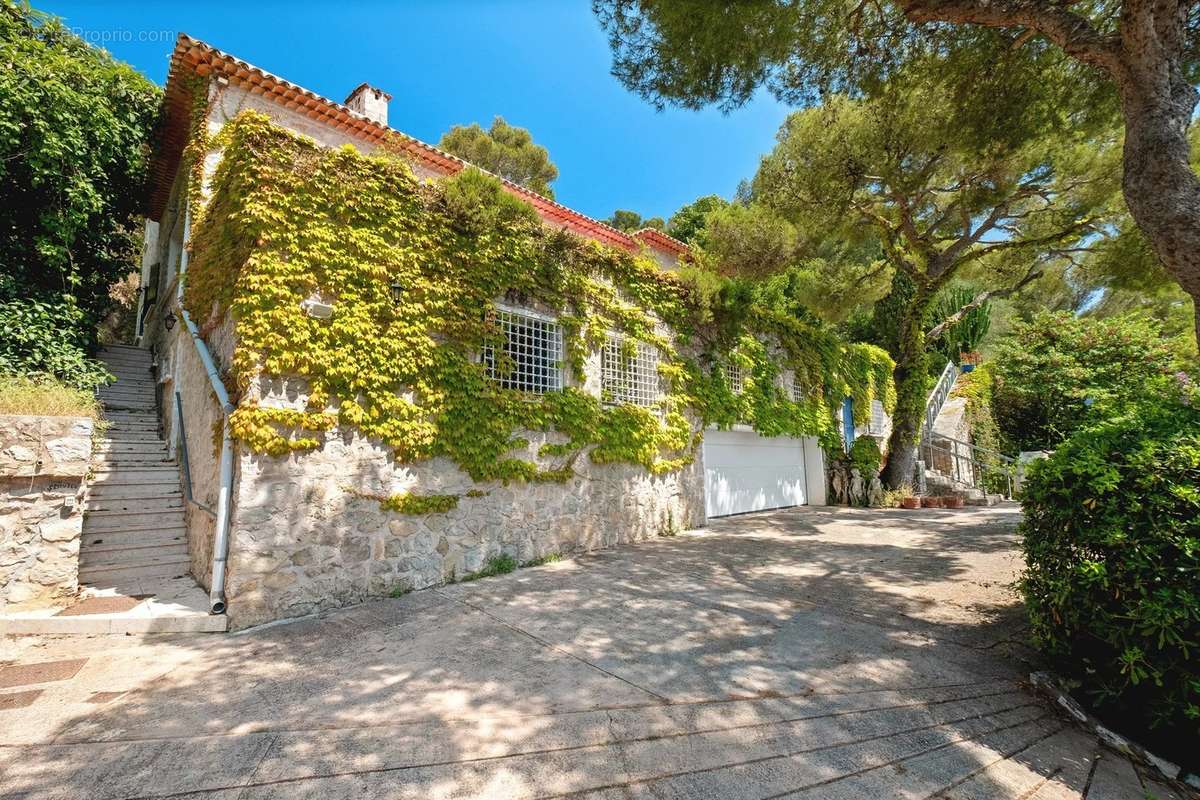 Maison à SAINT-JEAN-CAP-FERRAT