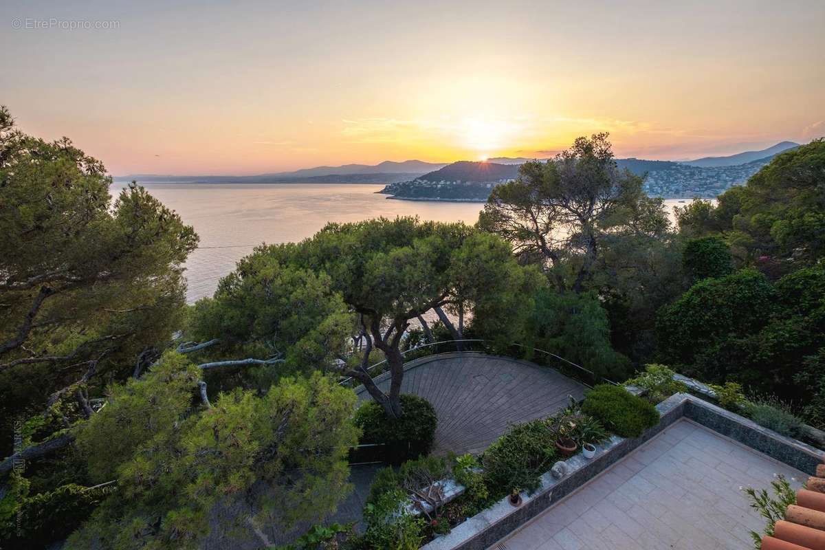 Maison à SAINT-JEAN-CAP-FERRAT