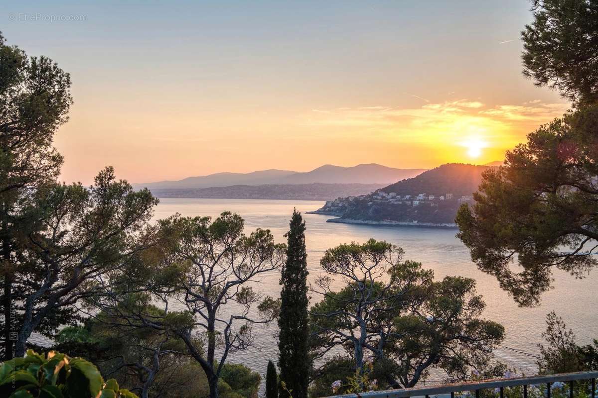 Maison à SAINT-JEAN-CAP-FERRAT