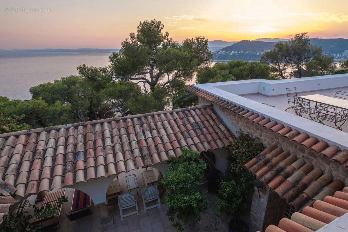 Maison à SAINT-JEAN-CAP-FERRAT