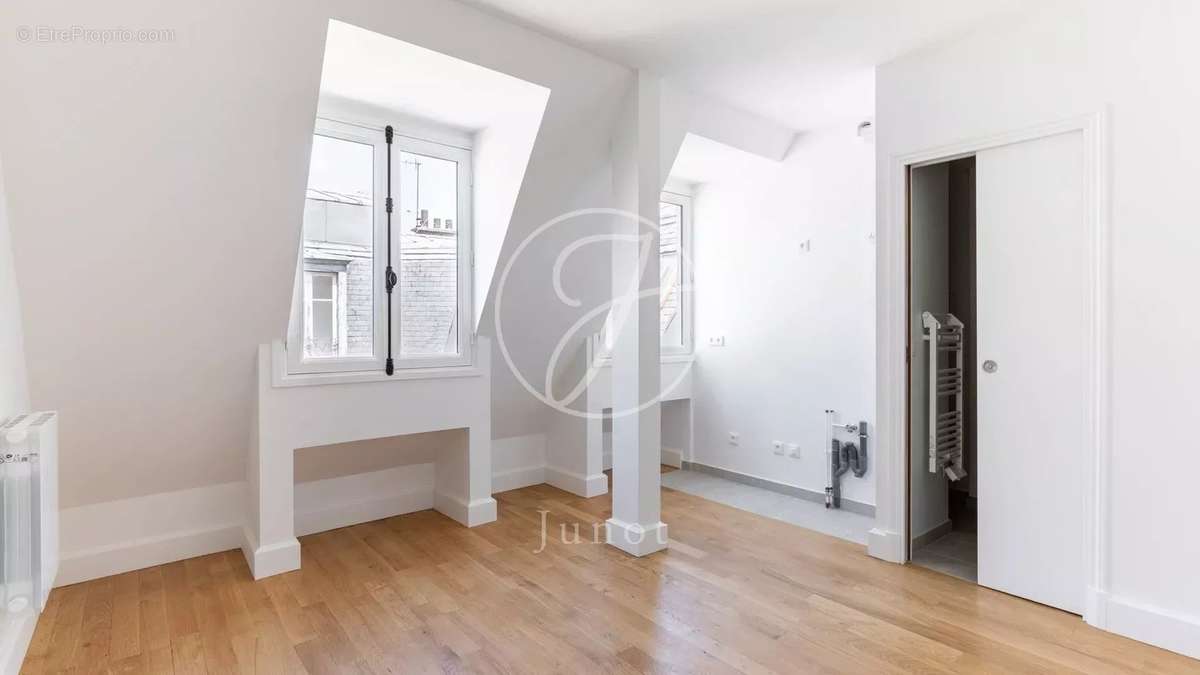 Appartement à PARIS-6E