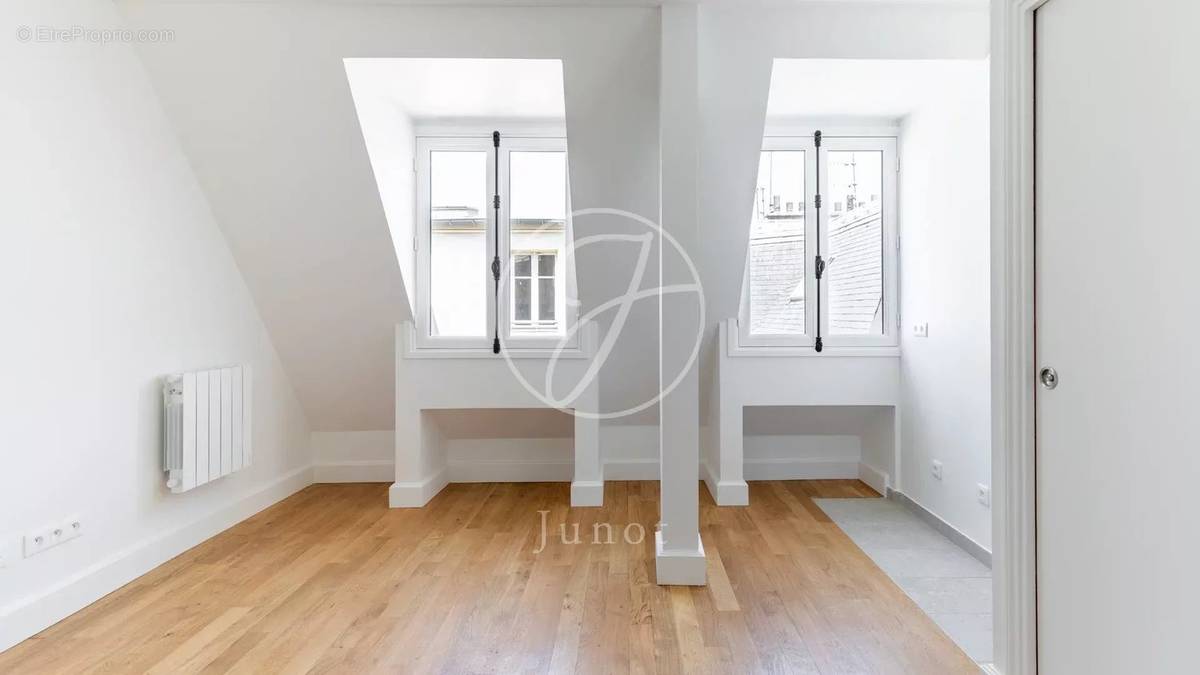 Appartement à PARIS-6E