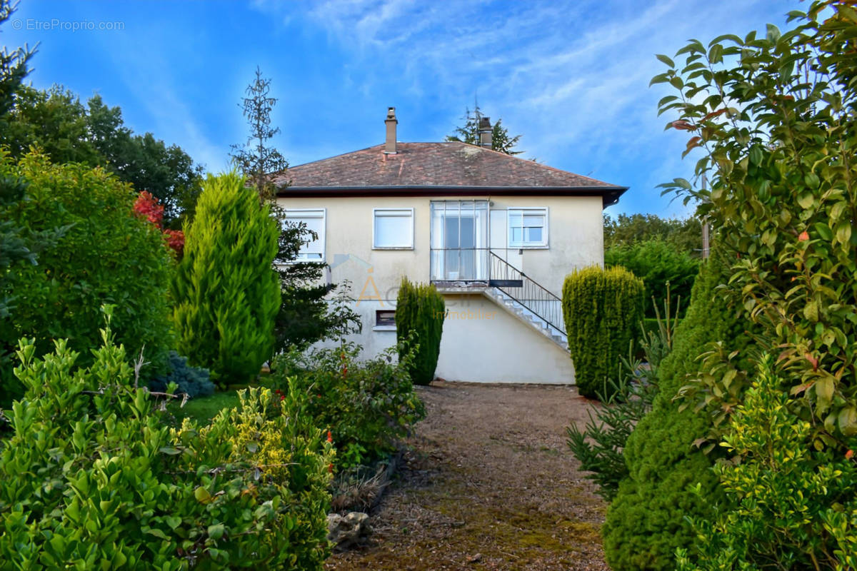 Maison à FRETEVAL