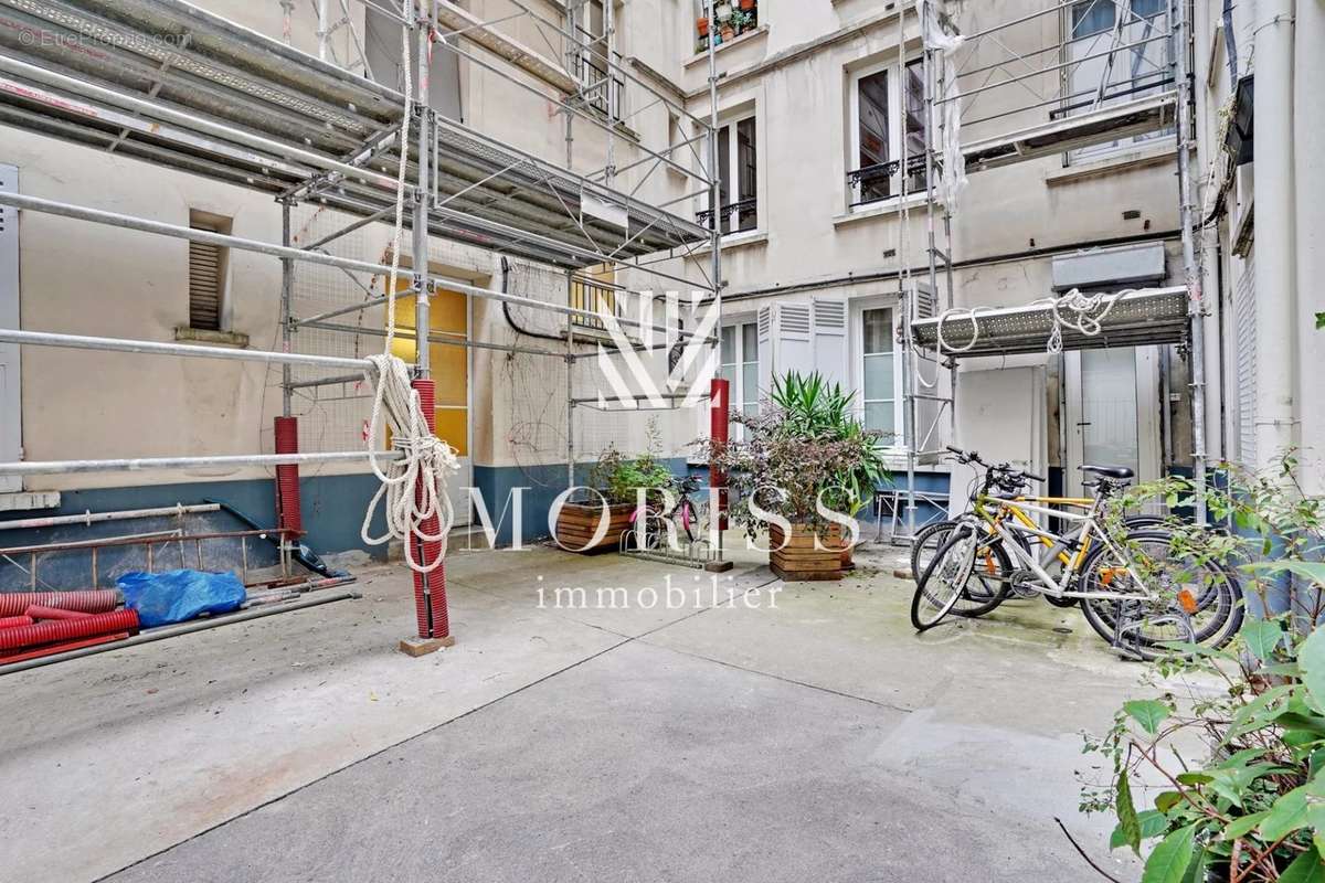 Appartement à PARIS-18E