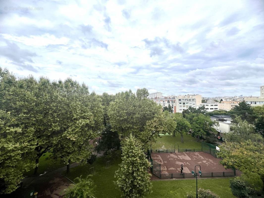 Appartement à MONTROUGE