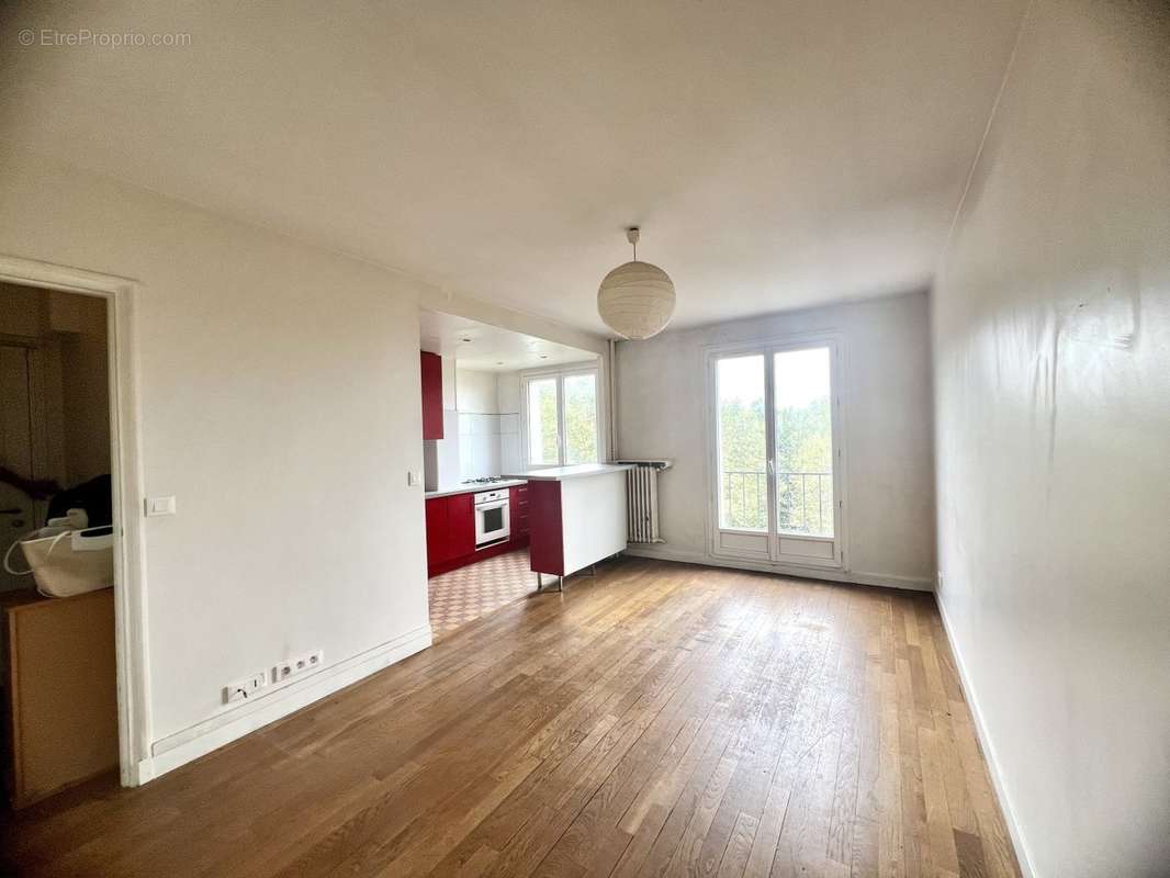 Appartement à MONTROUGE