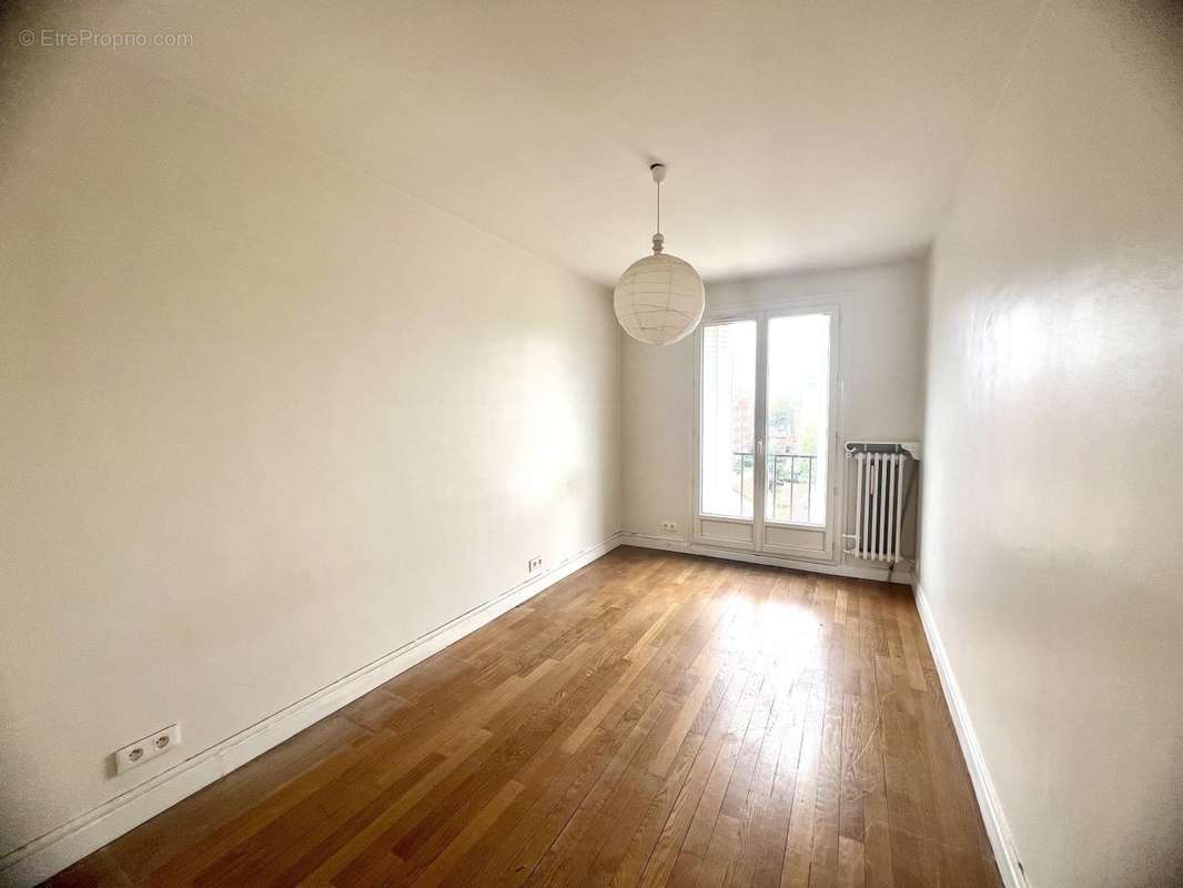 Appartement à MONTROUGE