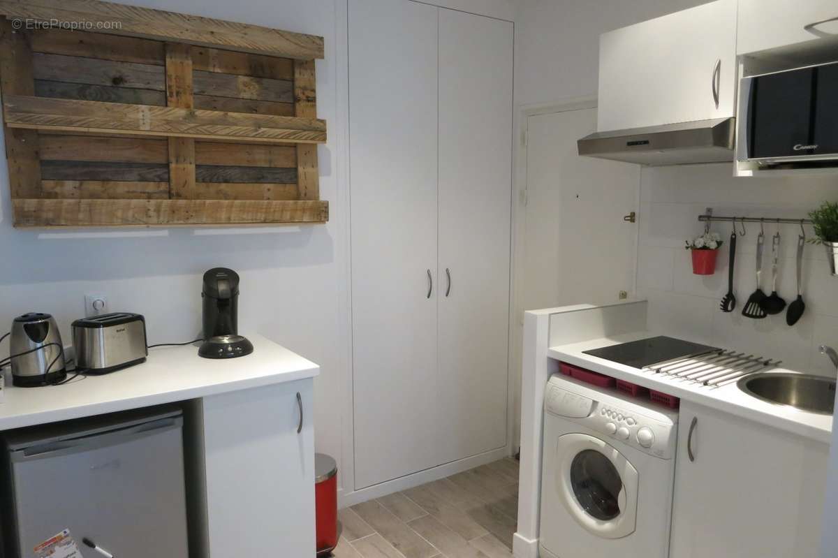 Appartement à PARIS-18E