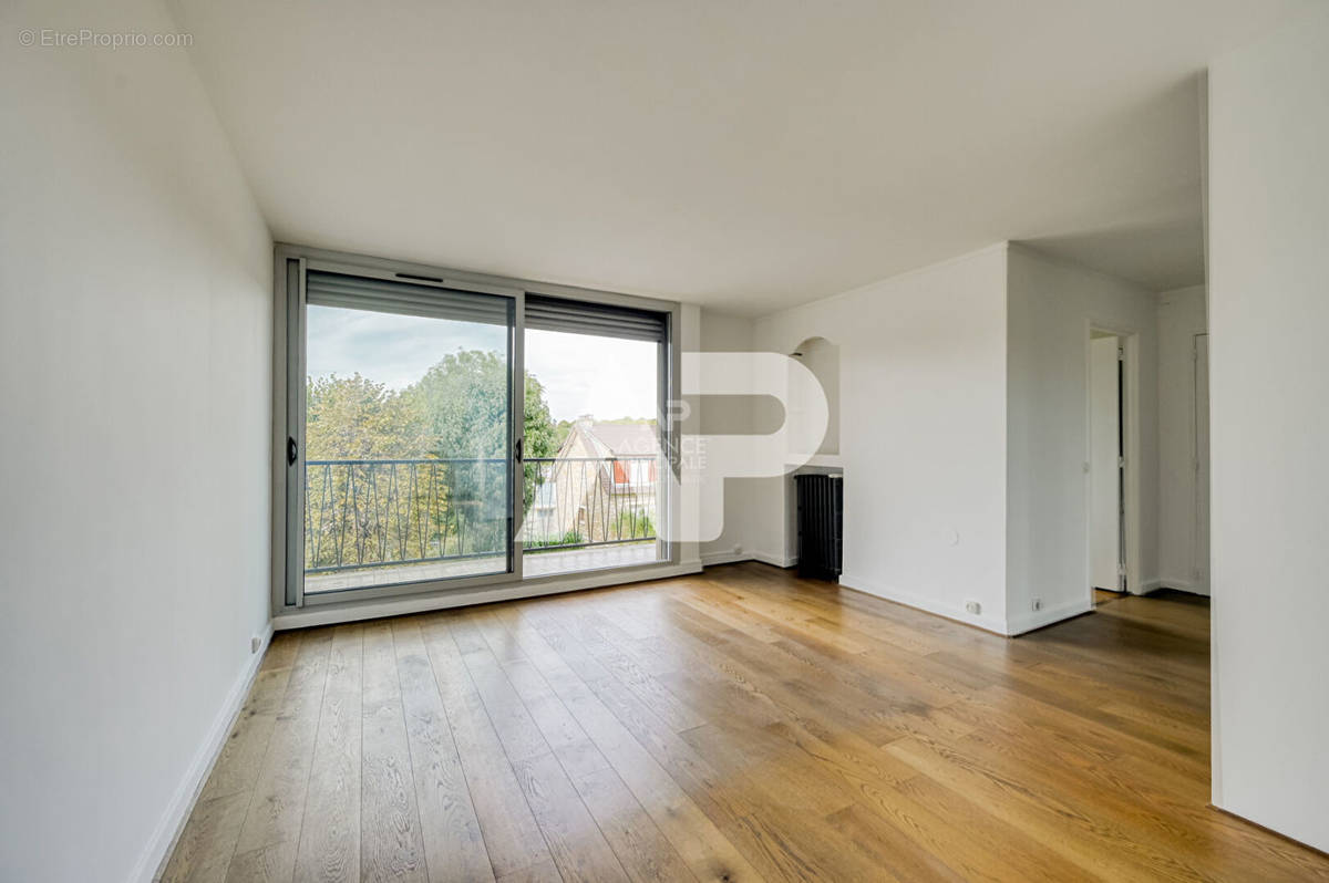 Appartement à SEVRES