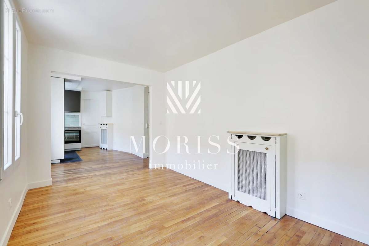 Appartement à PARIS-11E