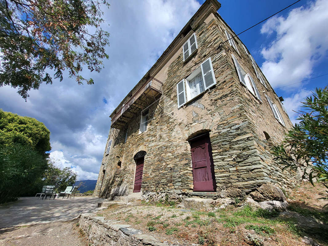 Appartement à MONTE