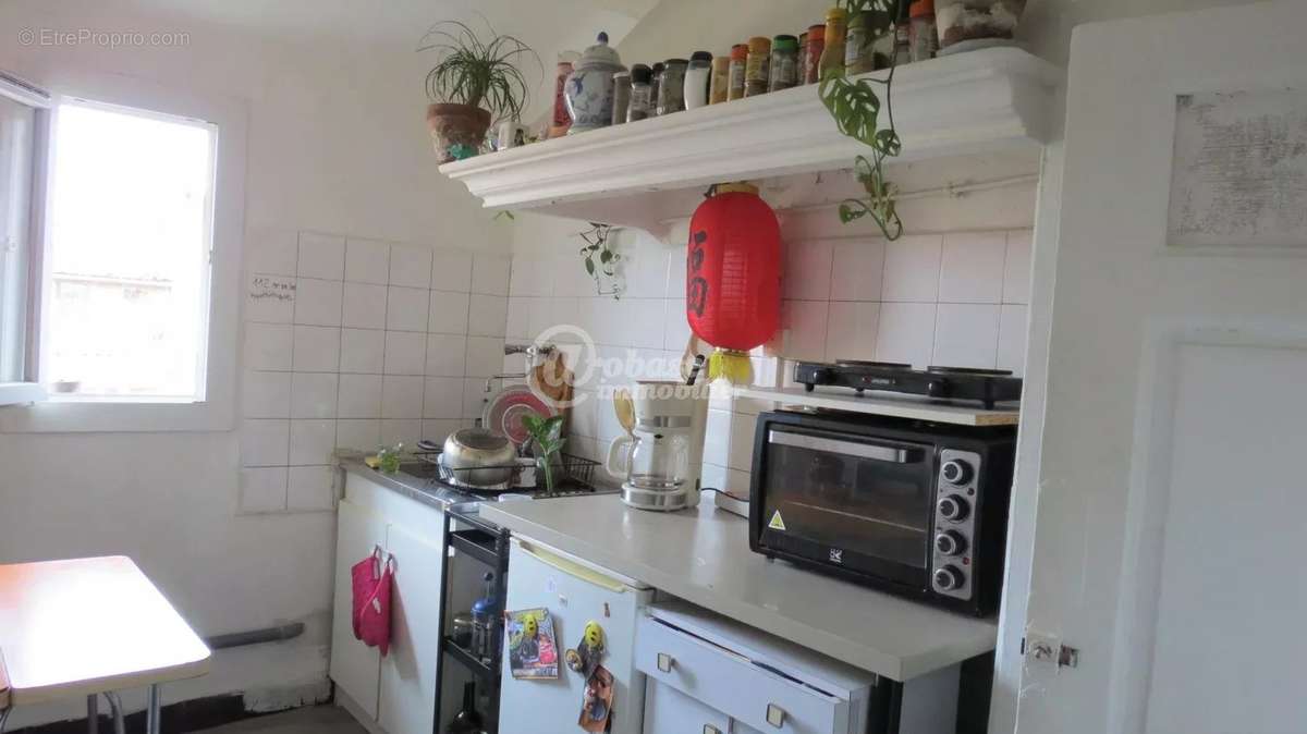 Appartement à MARSEILLE-1E