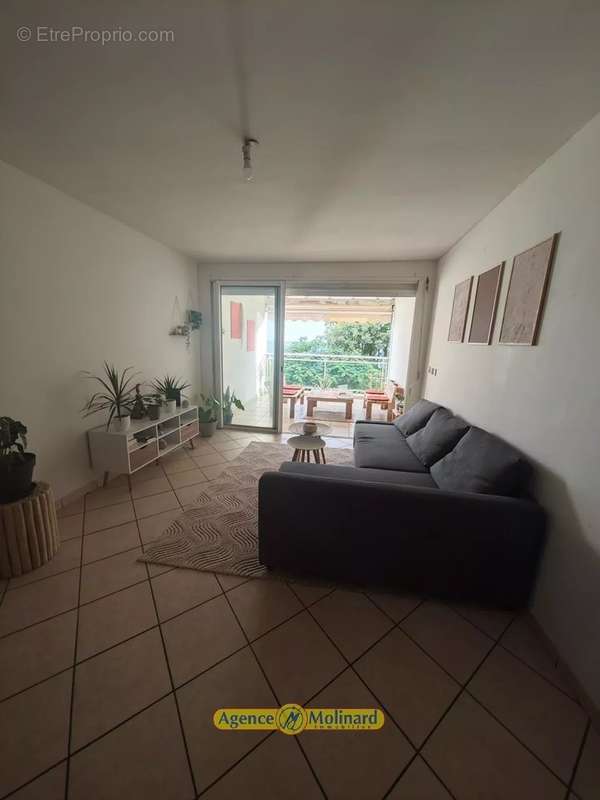 Appartement à LE GOSIER