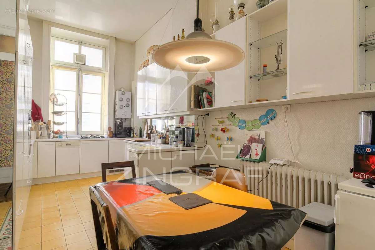 Appartement à LYON-6E