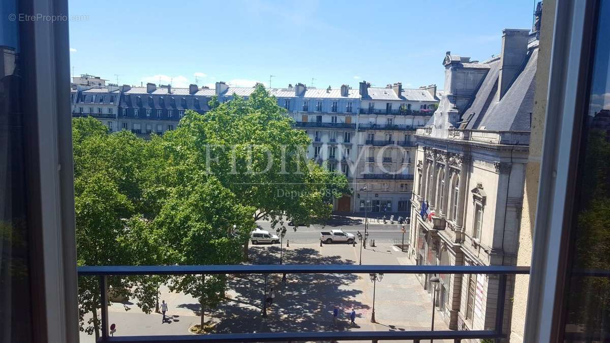 Appartement à PARIS-11E