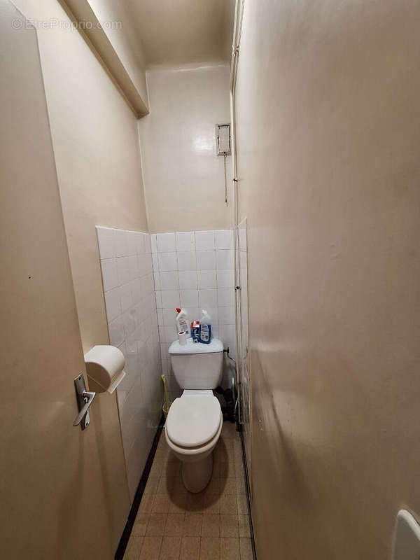 Appartement à MARSEILLE-5E