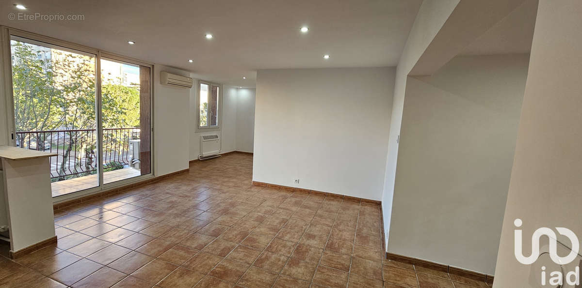 Photo 3 - Appartement à SALON-DE-PROVENCE