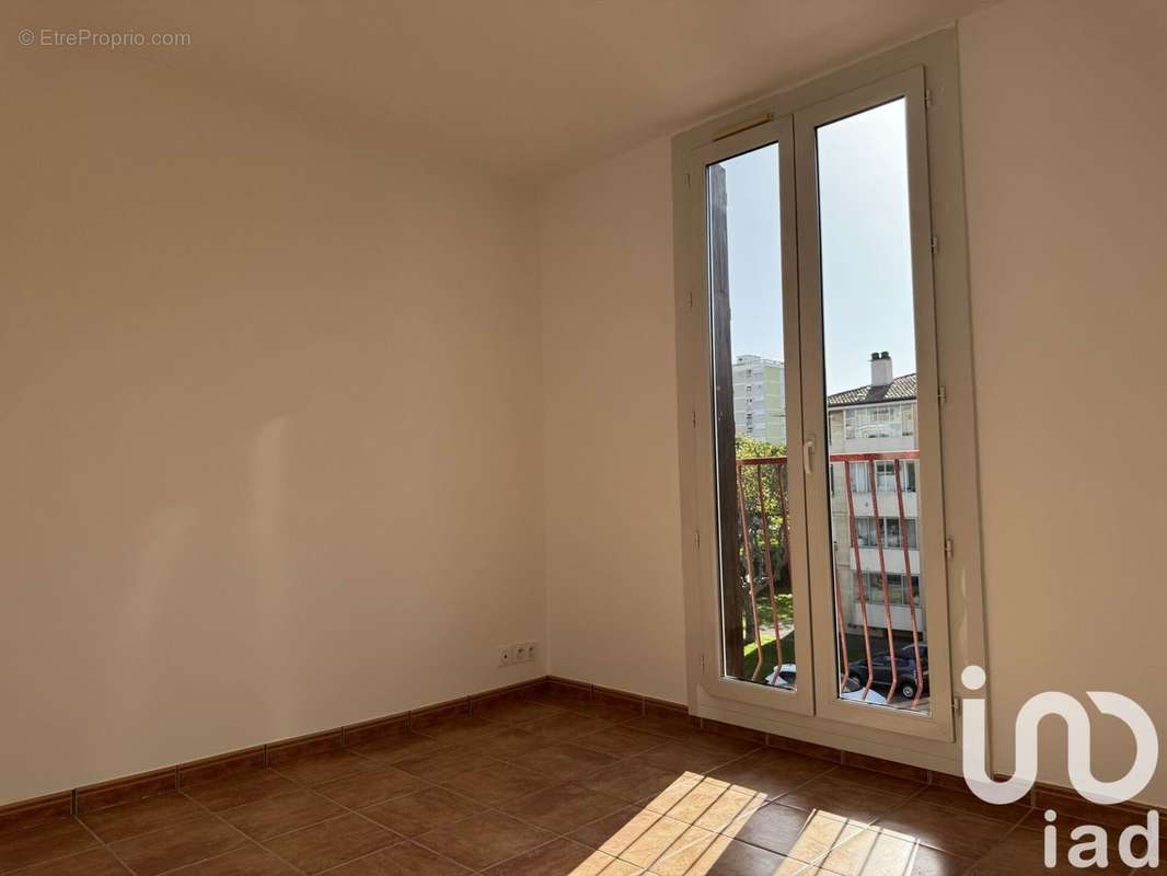 Photo 7 - Appartement à SALON-DE-PROVENCE