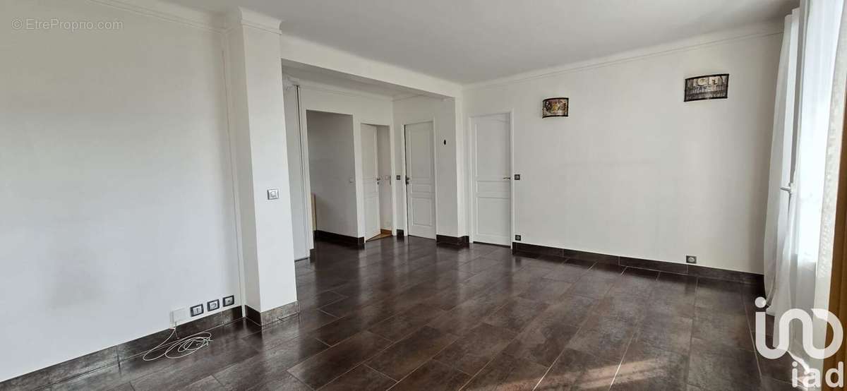 Photo 3 - Appartement à SAINT-MAUR-DES-FOSSES