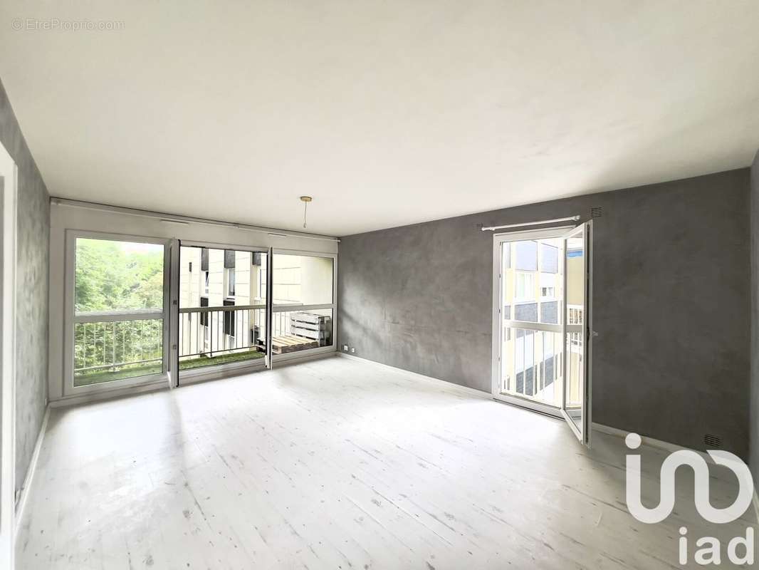 Photo 4 - Appartement à VELIZY-VILLACOUBLAY