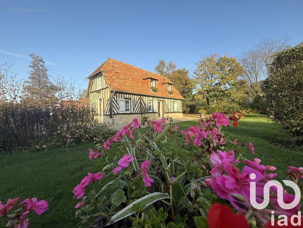 Photo 1 - Maison à MEZIDON-CANON