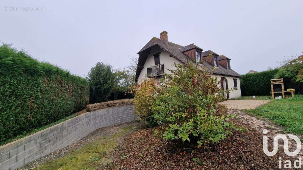 Photo 2 - Maison à HUEST