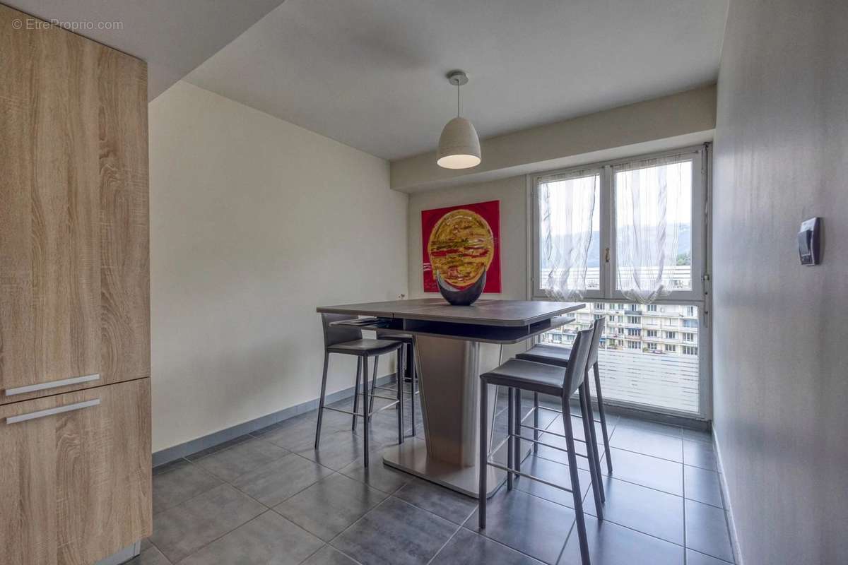 Appartement à GRENOBLE