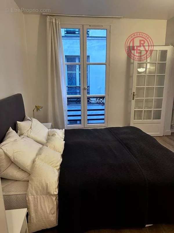 Appartement à PARIS-4E