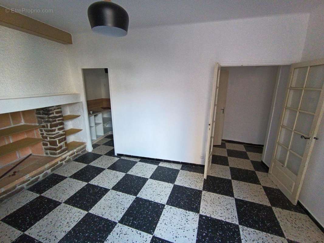 Appartement à MONTAGNAC