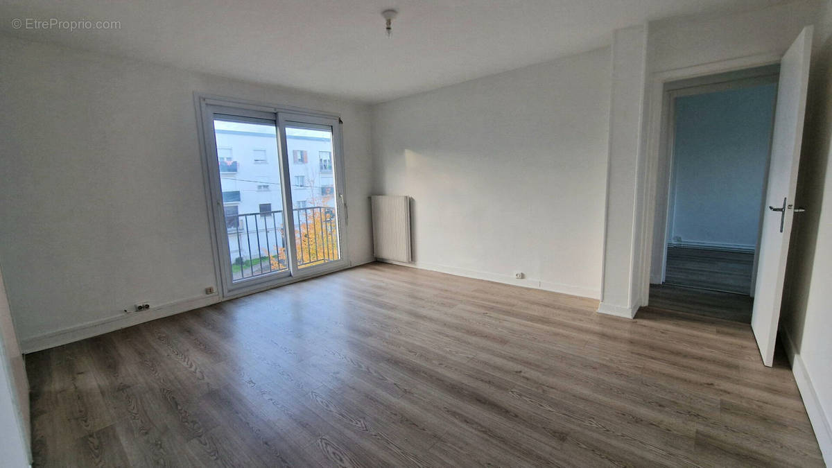 Appartement à MANTES-LA-JOLIE