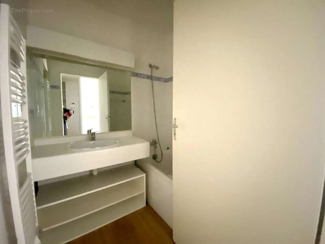 Appartement à MARSEILLE-9E