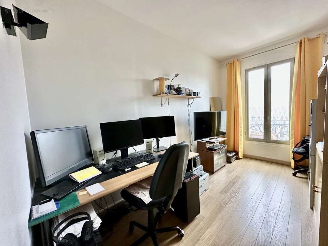 Appartement à VITRY-SUR-SEINE