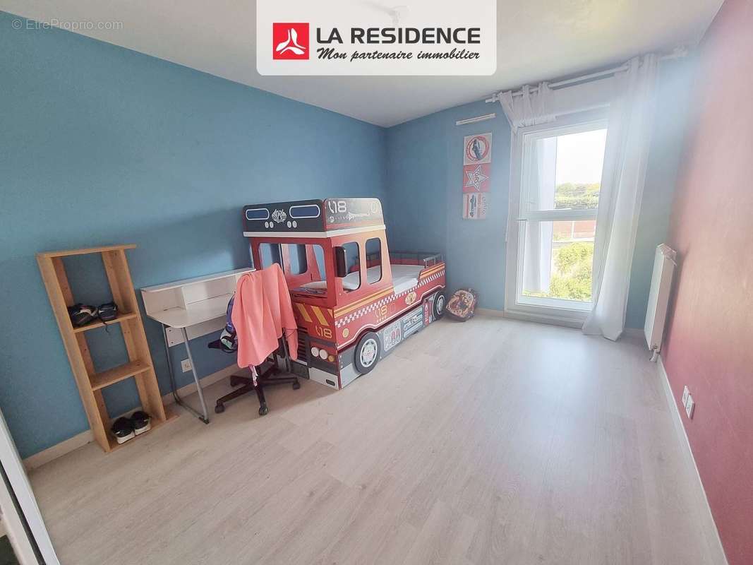 Appartement à STAINS