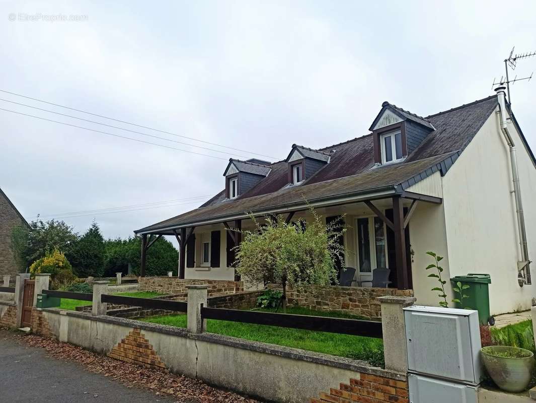 Maison à PLEUDIHEN-SUR-RANCE