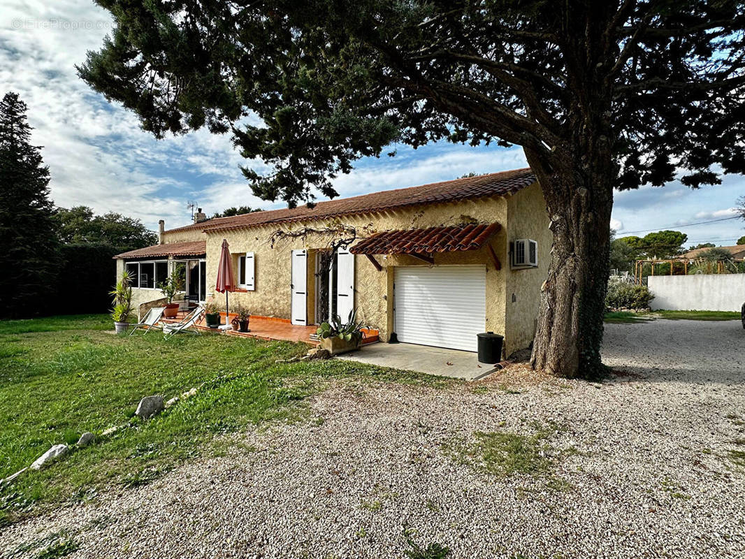 Maison à POURRIERES