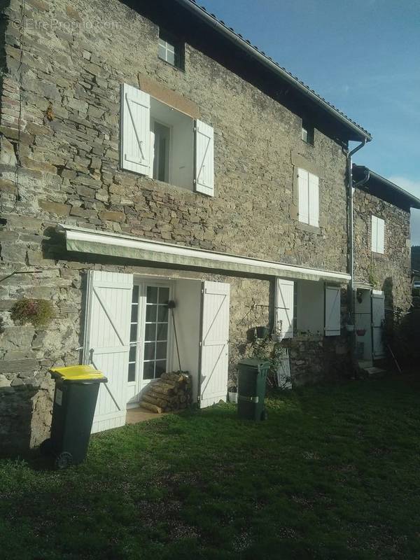 Maison à LA TERRASSE-SUR-DORLAY