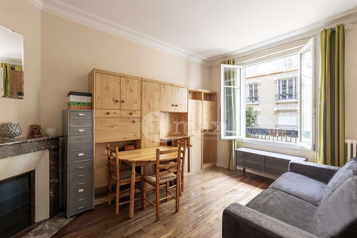 Appartement à ASNIERES-SUR-SEINE