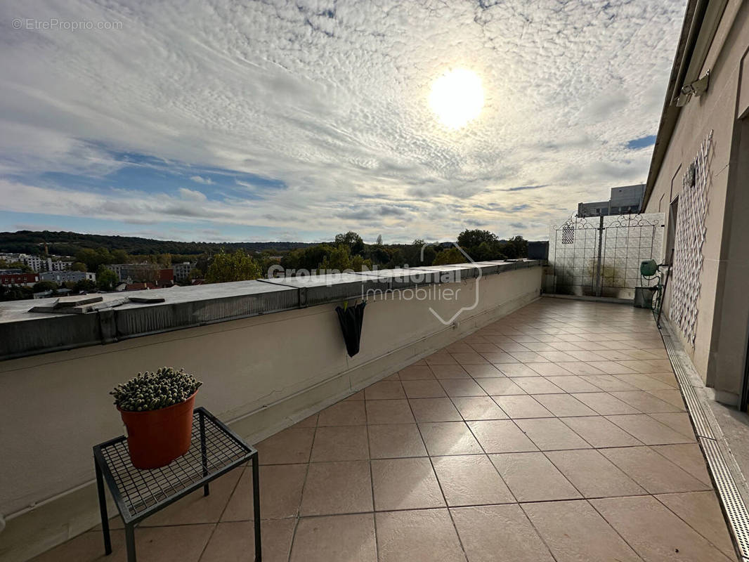 Appartement à VERSAILLES