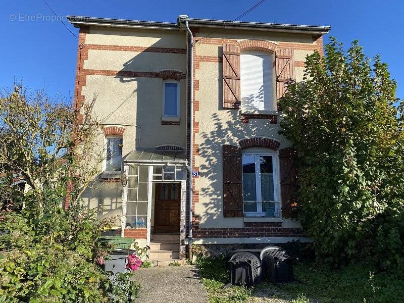 Maison à CHALONS-EN-CHAMPAGNE