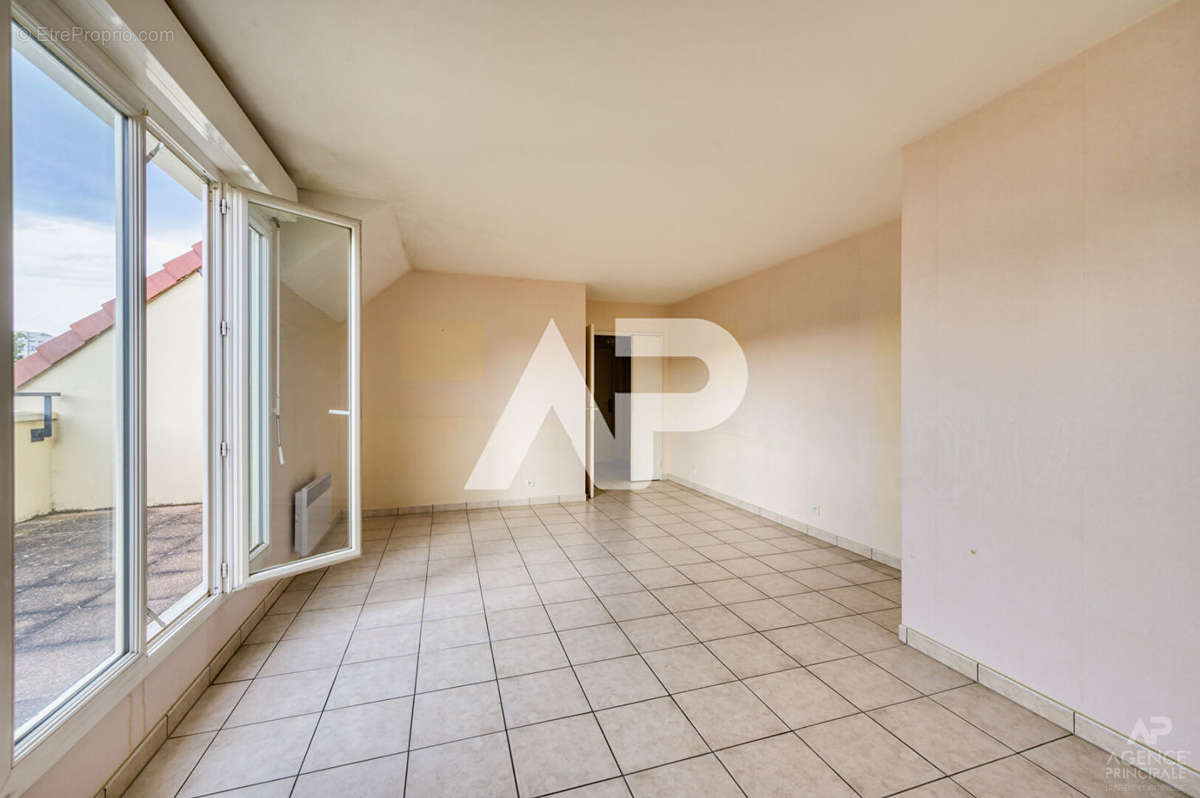 Appartement à RUEIL-MALMAISON