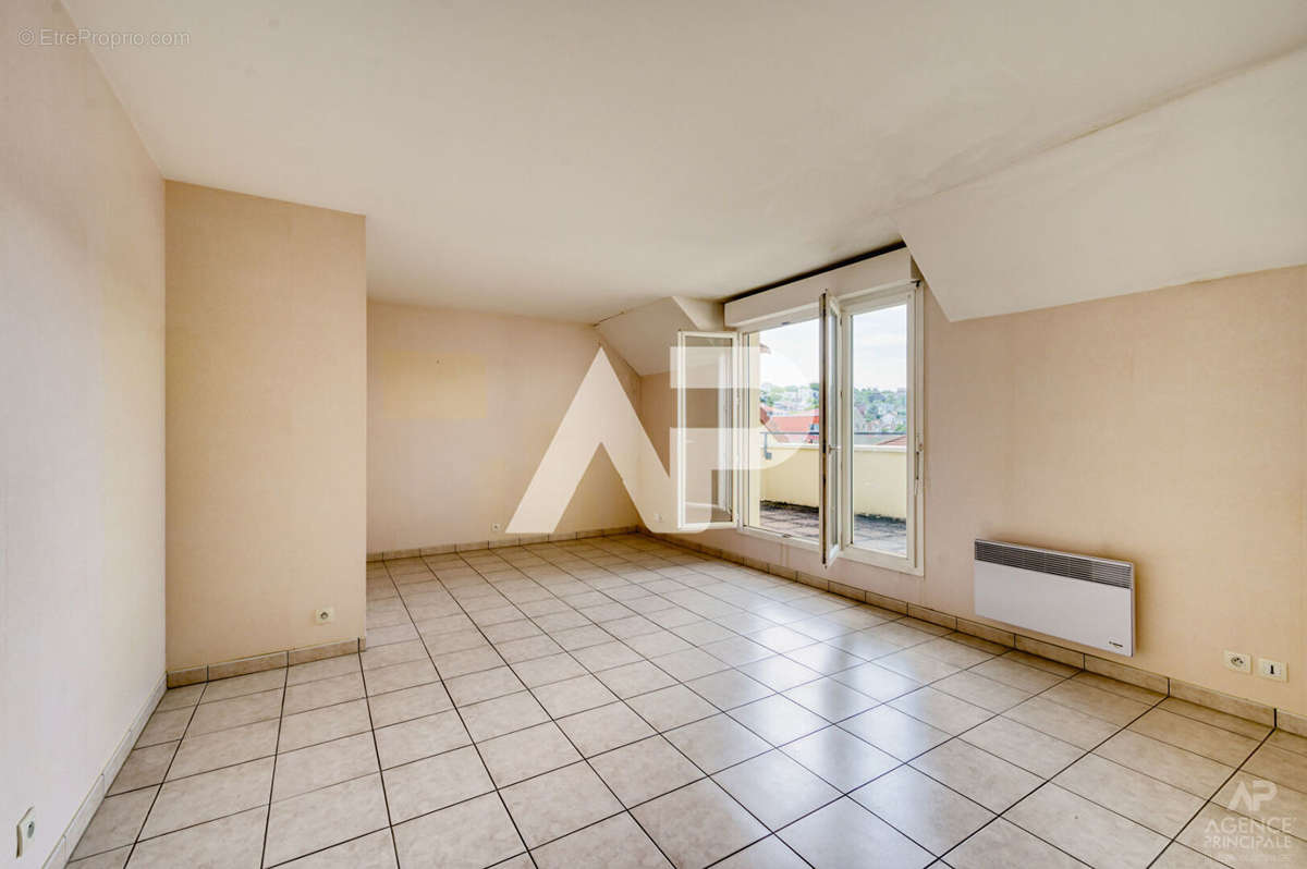 Appartement à RUEIL-MALMAISON