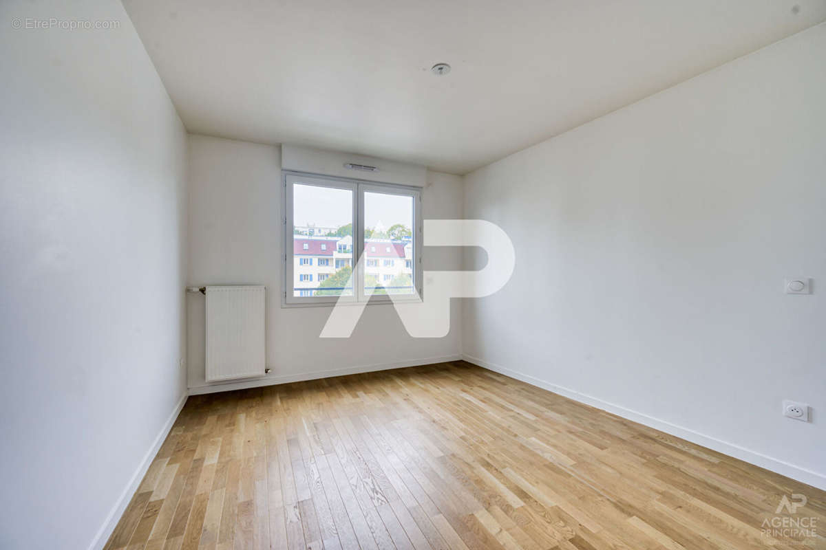 Appartement à RUEIL-MALMAISON