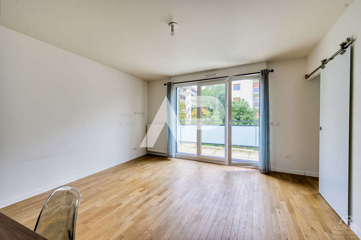 Appartement à RUEIL-MALMAISON