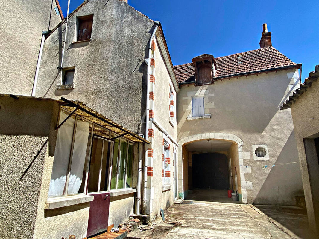 Maison à CHABRIS