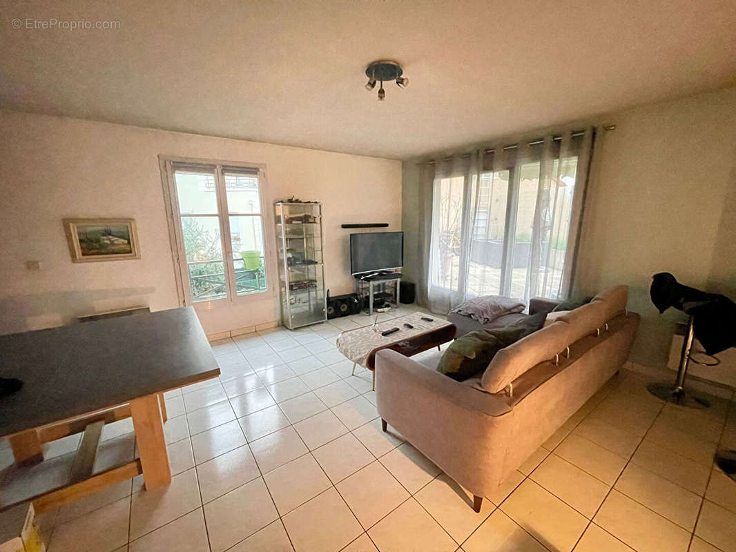 Appartement à BEZONS