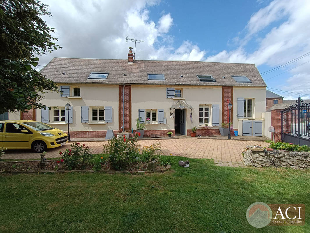 Maison à SAINT-CREPIN-IBOUVILLERS