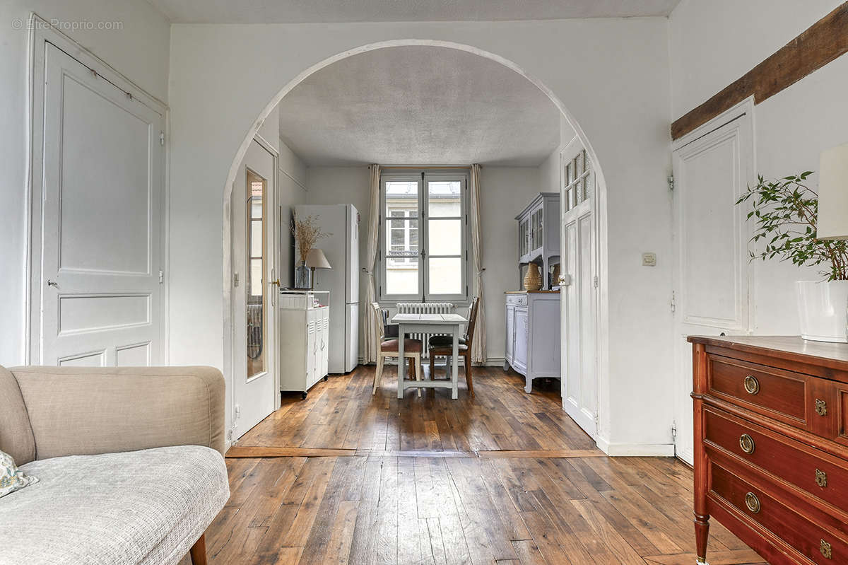 Appartement à VERSAILLES