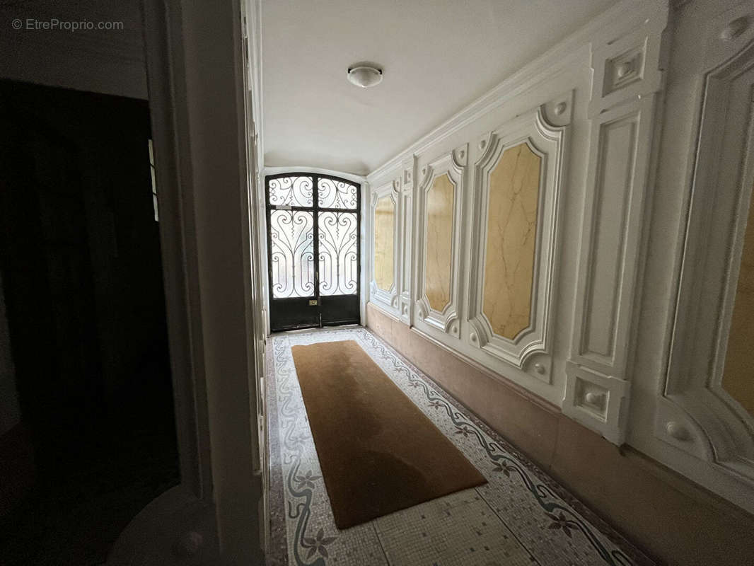 Appartement à PARIS-15E